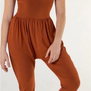 IMBODHI SLEEVED BŌDHI JUMPER, DISCONTINUED CLAY COLOR SIZE SMALL